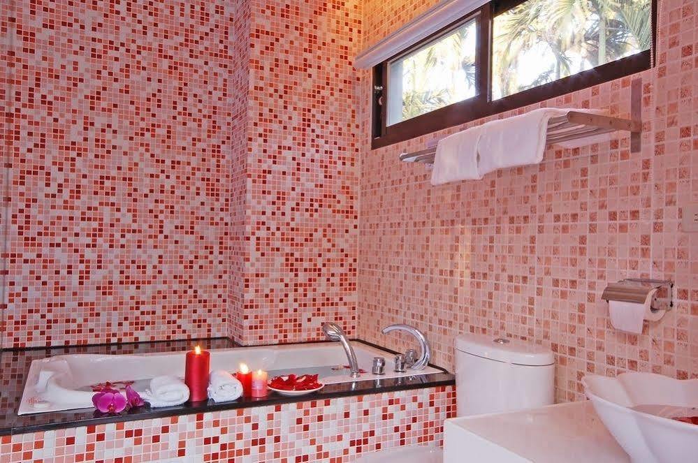 Full House Bed And Breakfast Nantou Exterior photo